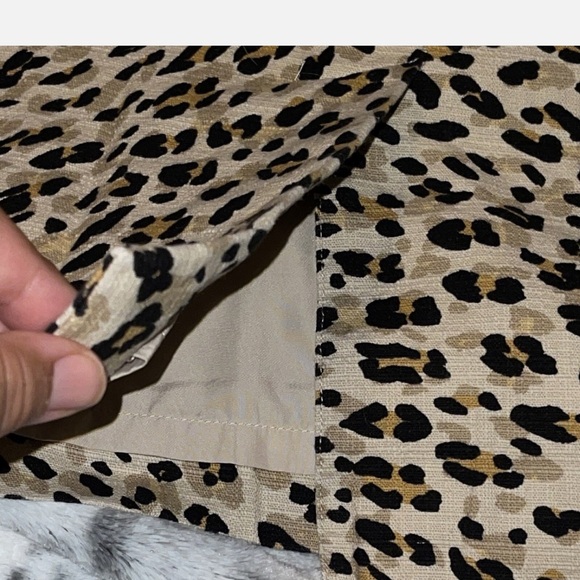 Banana Republic Animal Print Pencil Skirt - Picture 6 of 6